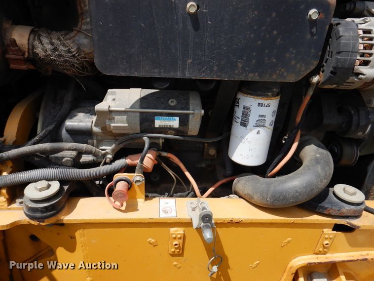 image for item IQ9711 2008 Vermeer RTX1250  cable plow