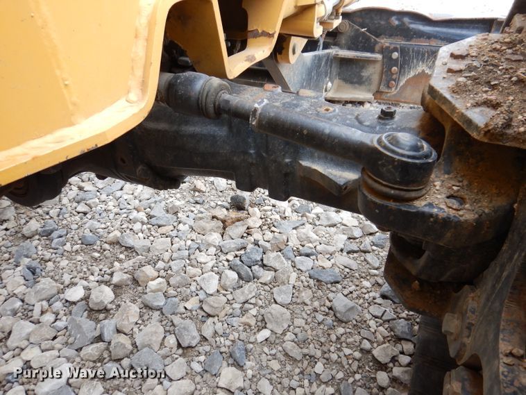 image for item IQ9711 2008 Vermeer RTX1250  cable plow