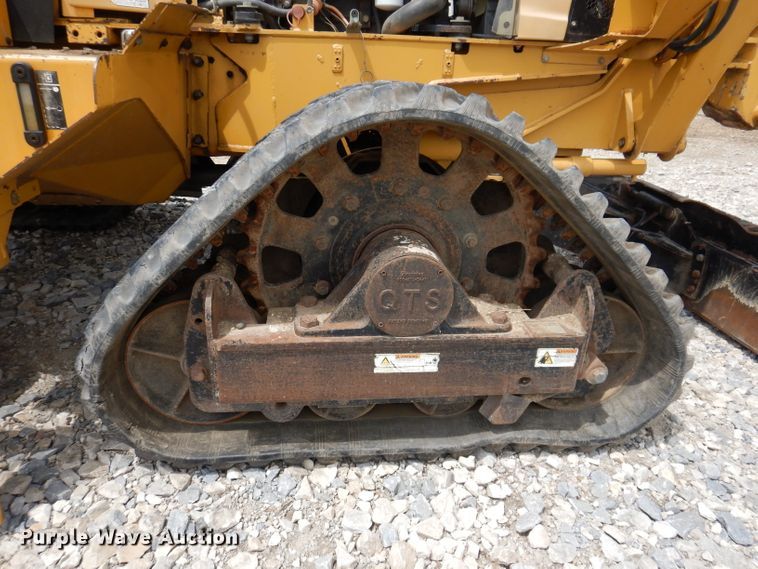 image for item IQ9711 2008 Vermeer RTX1250  cable plow