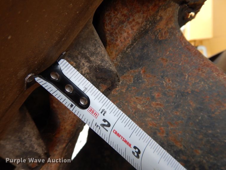 image for item IQ9711 2008 Vermeer RTX1250  cable plow