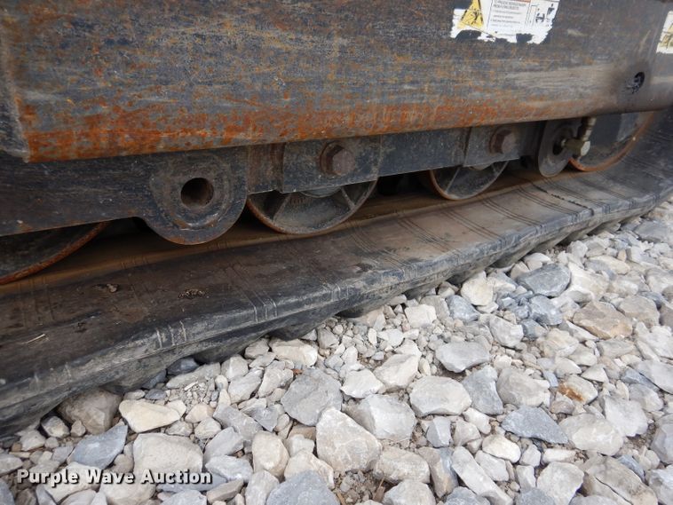 image for item IQ9711 2008 Vermeer RTX1250  cable plow