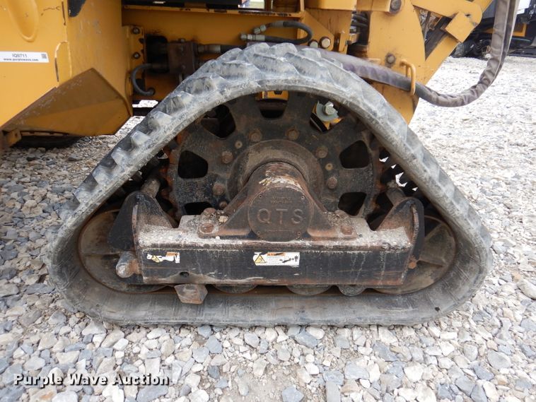 image for item IQ9711 2008 Vermeer RTX1250  cable plow