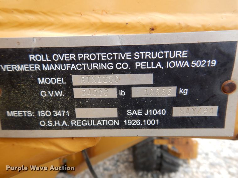 image for item IQ9711 2008 Vermeer RTX1250  cable plow