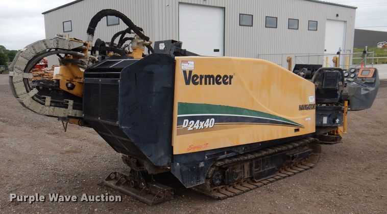image for item IQ9712 2013 Vermeer D24X40 Series II  directional boring unit
