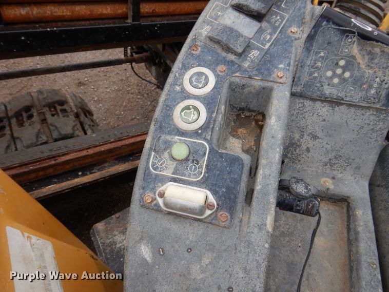 image for item IQ9712 2013 Vermeer D24X40 Series II  directional boring unit