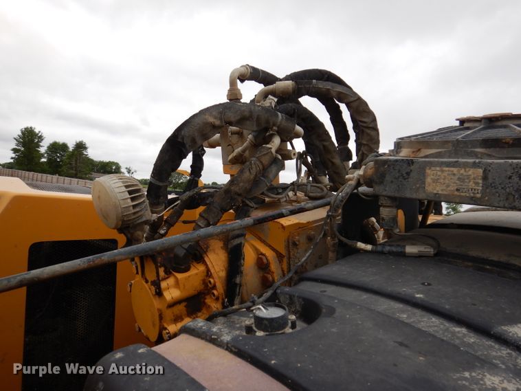 image for item IQ9712 2013 Vermeer D24X40 Series II  directional boring unit