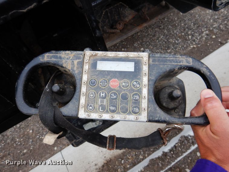 image for item IQ9714 2014 Vermeer D24X40 Series II  directional boring unit