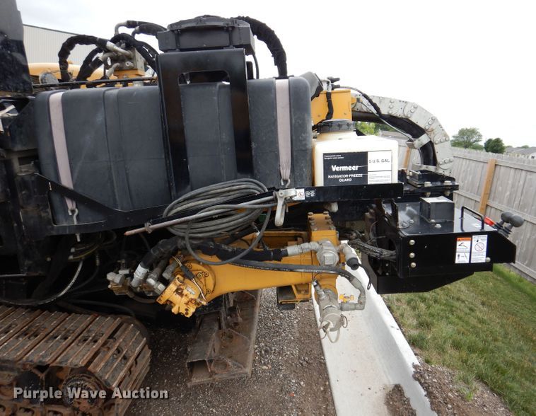 image for item IQ9714 2014 Vermeer D24X40 Series II  directional boring unit