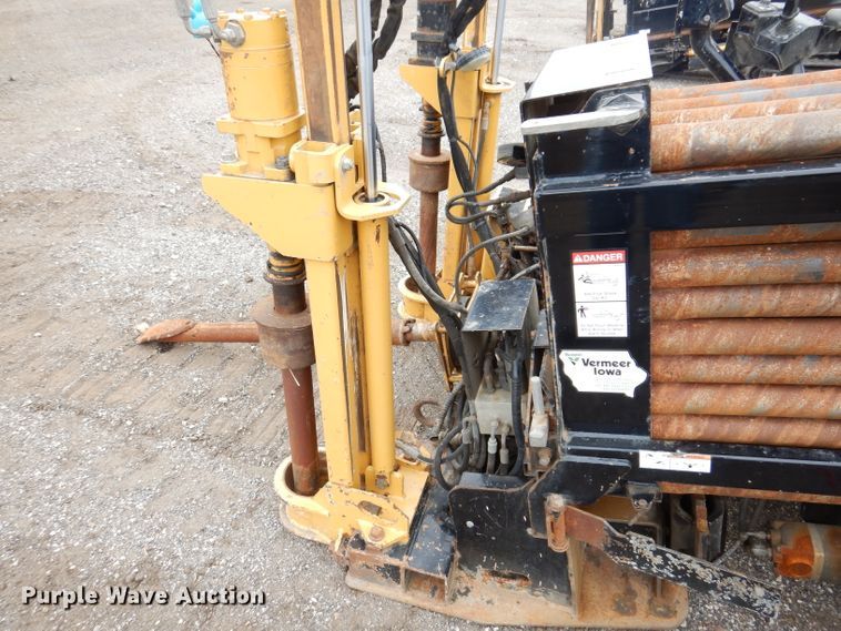 image for item IQ9714 2014 Vermeer D24X40 Series II  directional boring unit