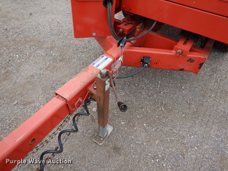 image for item IQ9715 2015 Morbark Beever M12R  wood chipper