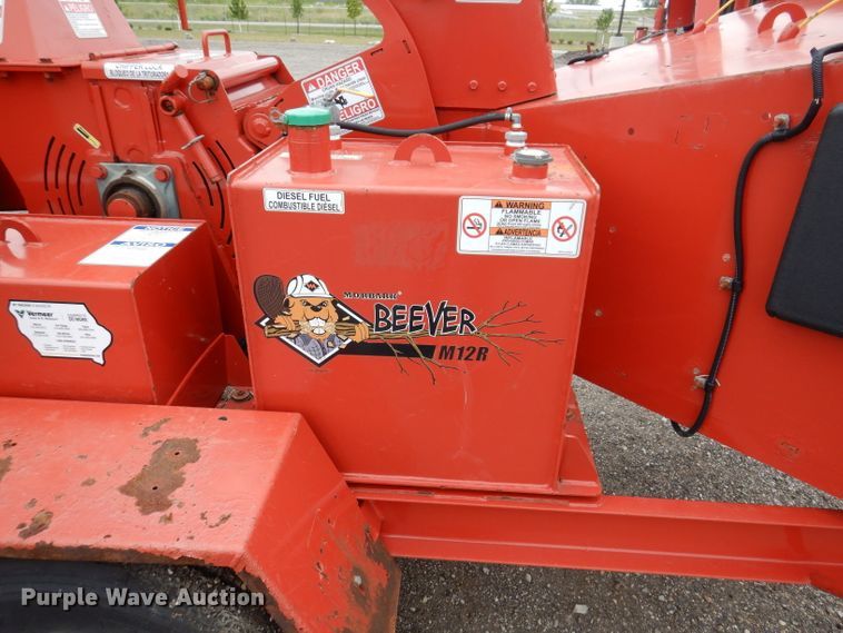 image for item IQ9715 2015 Morbark Beever M12R  wood chipper