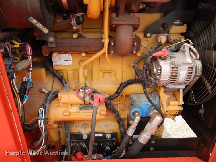 image for item IQ9715 2015 Morbark Beever M12R  wood chipper