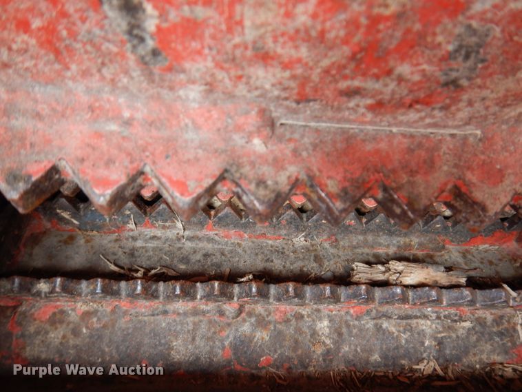 image for item IQ9715 2015 Morbark Beever M12R  wood chipper