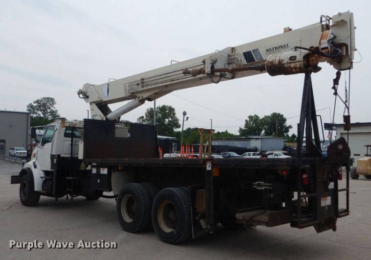 image for item IT9208 1998 Ford LT9513  crane truck