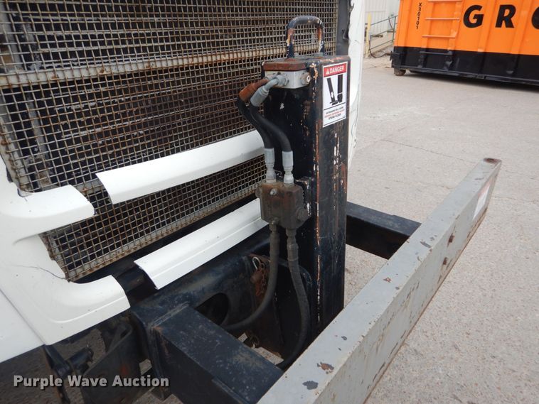 image for item IT9208 1998 Ford LT9513  crane truck