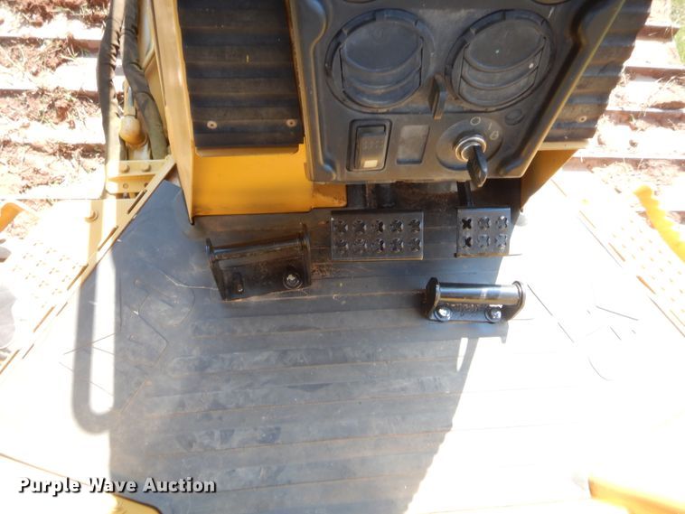 image for item IT9595 2007 Caterpillar D5G LGP  dozer