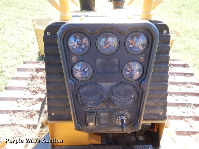 image for item IT9595 2007 Caterpillar D5G LGP  dozer
