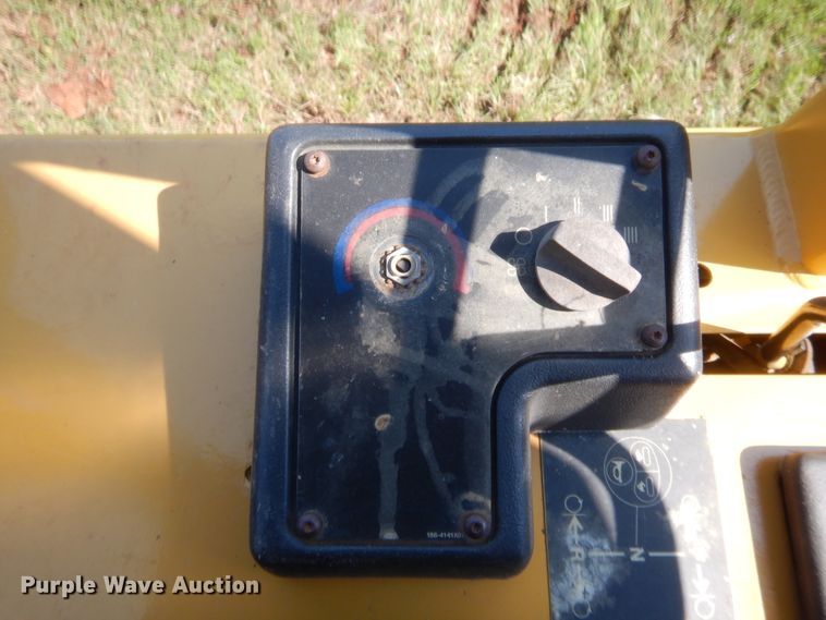 image for item IT9595 2007 Caterpillar D5G LGP  dozer