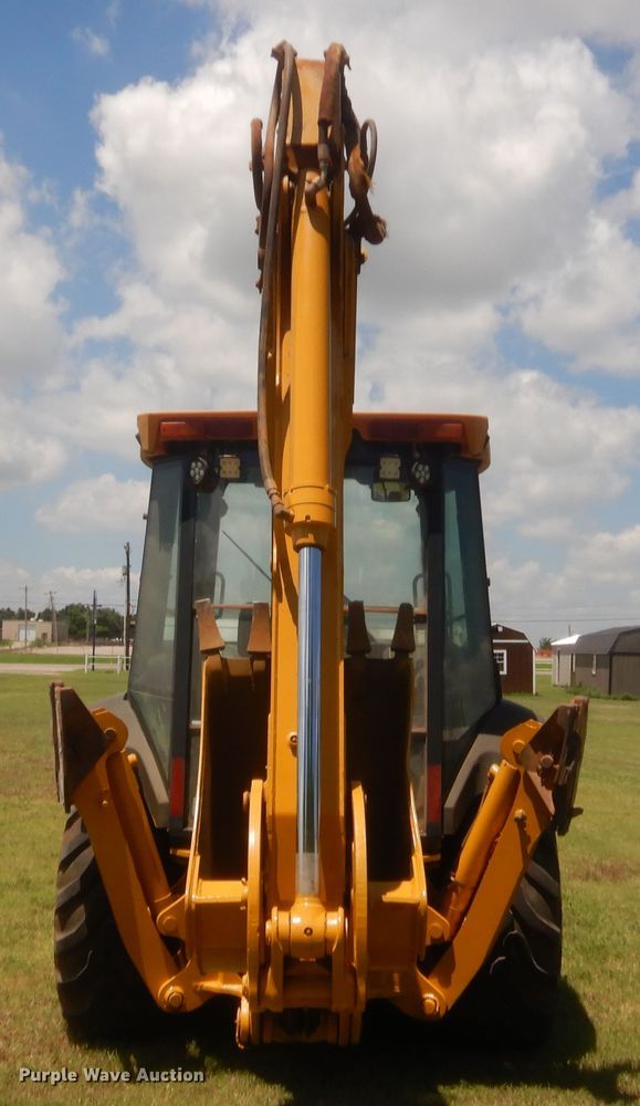 image for item IT9608 2003 John Deere 310SG  backhoe