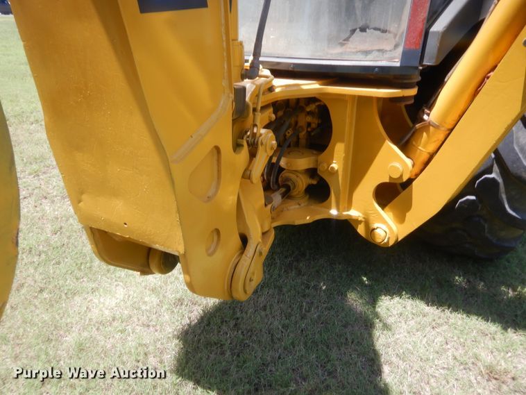 image for item IT9608 2003 John Deere 310SG  backhoe