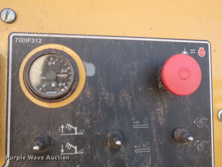 image for item IT9609 2014 Vermeer HG4000  horizontal grinder