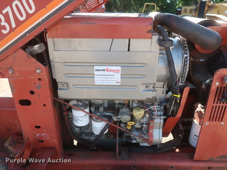 image for item IT9610 1997 Ditch Witch 3700  trencher