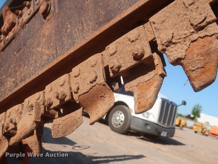 image for item IT9610 1997 Ditch Witch 3700  trencher