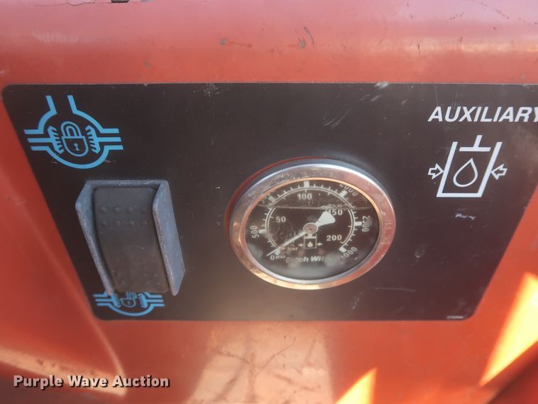 image for item IT9611 2005 Ditch Witch RT115  trencher