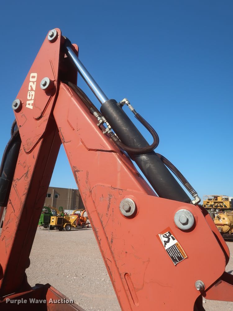 image for item IT9611 2005 Ditch Witch RT115  trencher