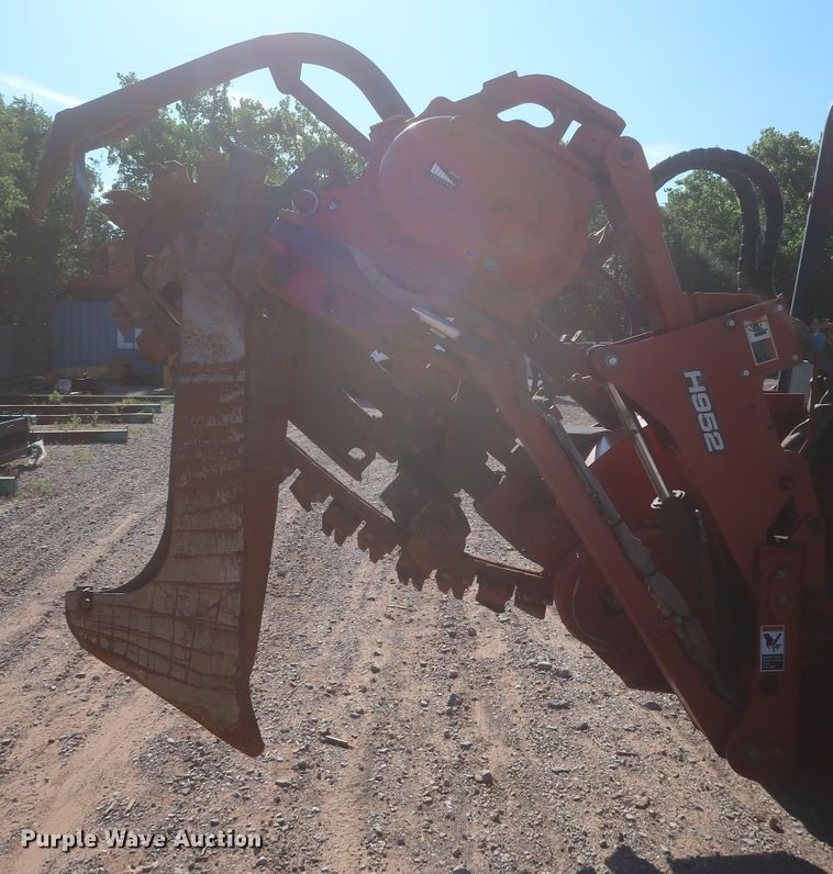 image for item IT9611 2005 Ditch Witch RT115  trencher