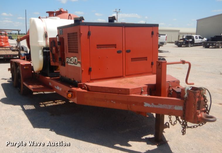 image for item IT9624 2009 Ditch Witch FX30  vacuum excavator