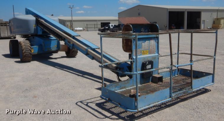 image for item IT9626 2006 Genie S60  boom lift