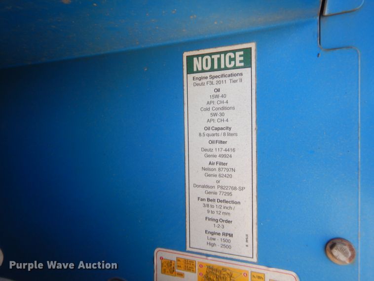 image for item IT9626 2006 Genie S60  boom lift