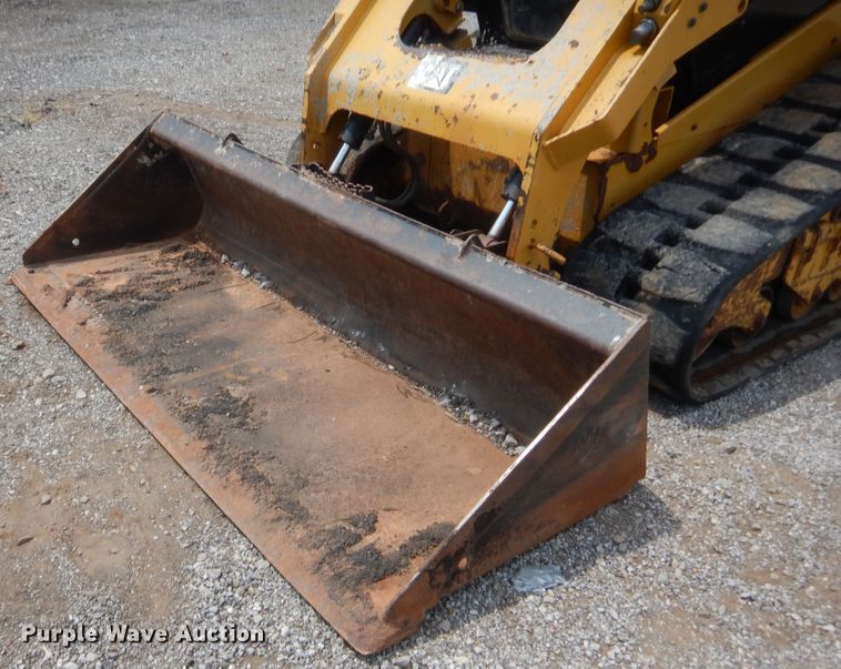 image for item IT9649 2014 Caterpillar 279D  tracked skid steer loader