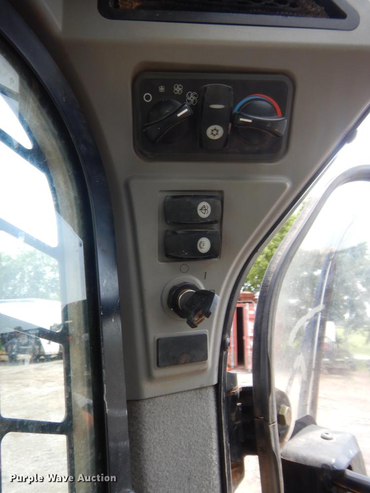 image for item IT9649 2014 Caterpillar 279D  tracked skid steer loader