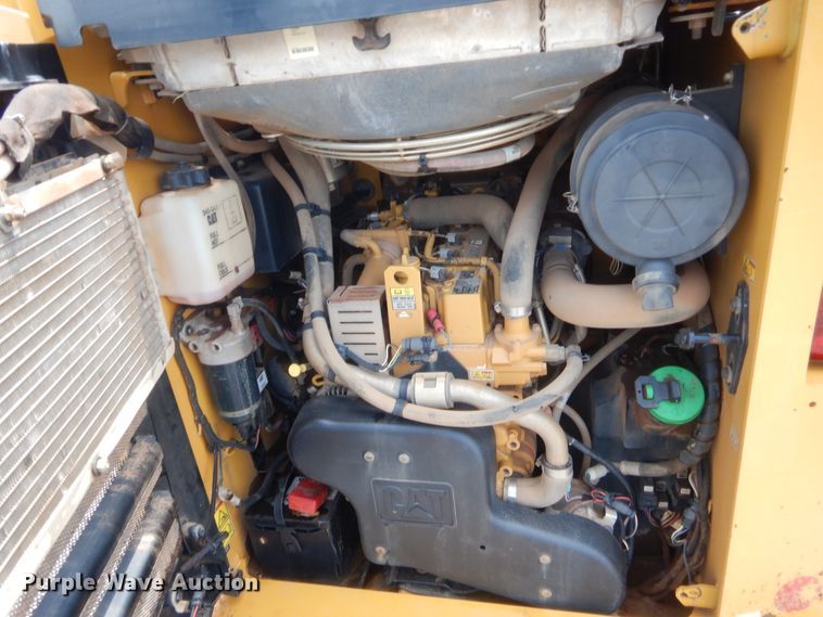 image for item IT9649 2014 Caterpillar 279D  tracked skid steer loader