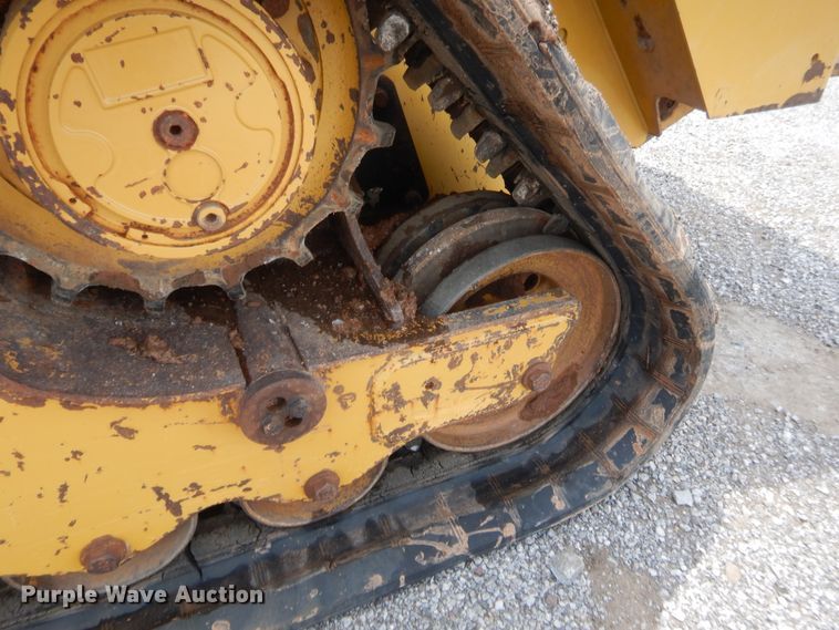 image for item IT9649 2014 Caterpillar 279D  tracked skid steer loader