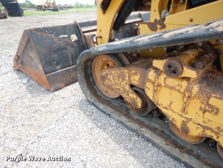 image for item IT9649 2014 Caterpillar 279D  tracked skid steer loader