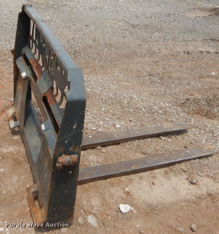 image for item IT9649 2014 Caterpillar 279D  tracked skid steer loader