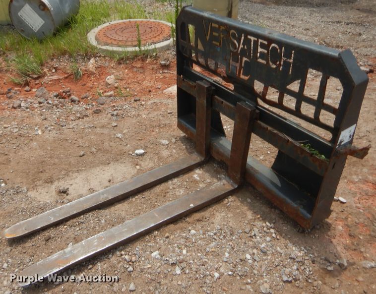 image for item IT9649 2014 Caterpillar 279D  tracked skid steer loader