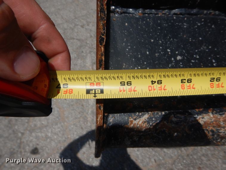 image for item IT9671 2009 Freightliner FLD120  dump truck