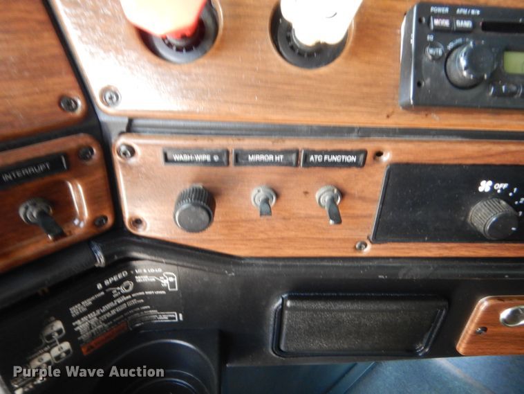 image for item IT9671 2009 Freightliner FLD120  dump truck