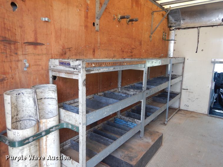 image for item JI9603 2006 Chevrolet Express G3500  box truck