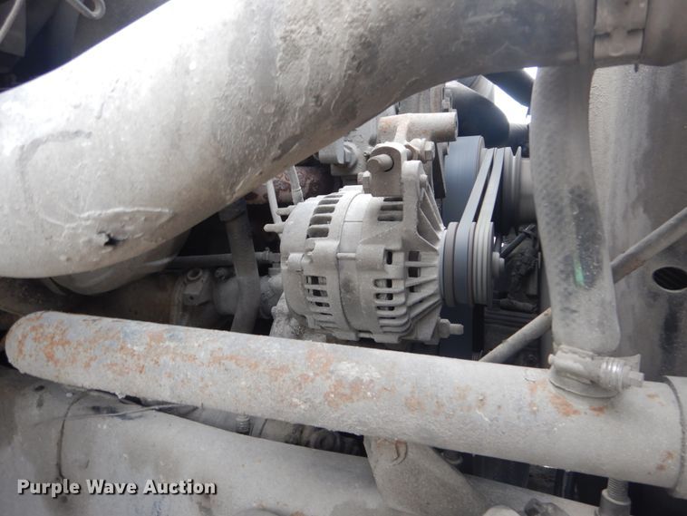 image for item JI9618 1998 Ford LTA9000  vacuum truck