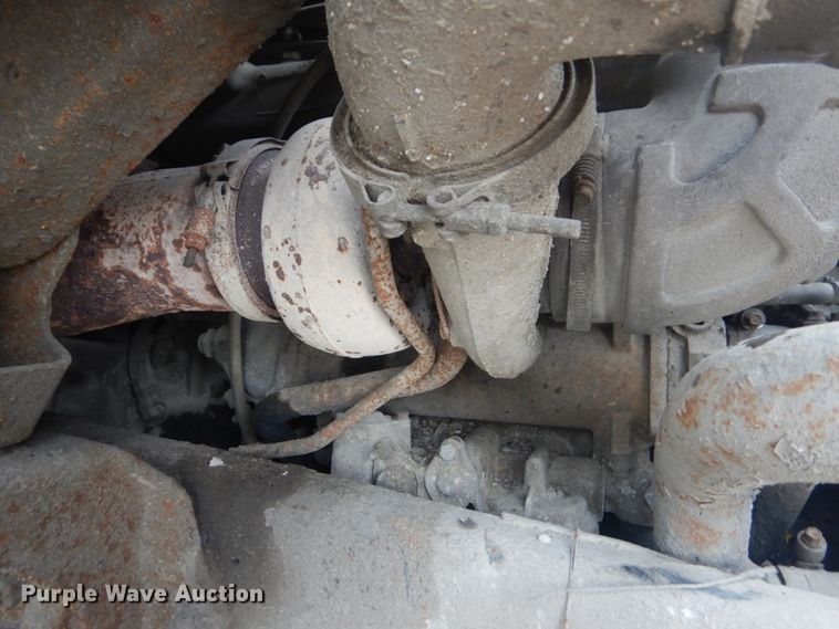 image for item JI9618 1998 Ford LTA9000  vacuum truck