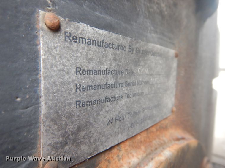 image for item JI9618 1998 Ford LTA9000  vacuum truck