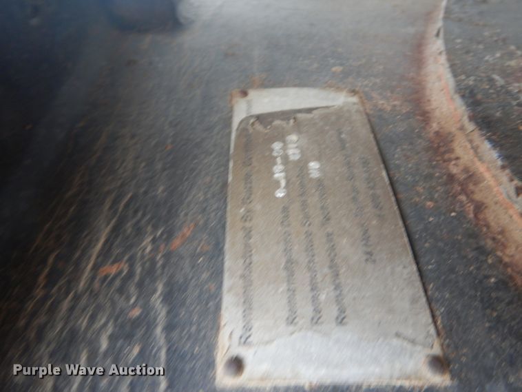 image for item JI9620 1997 Ford LT9000  vacuum truck