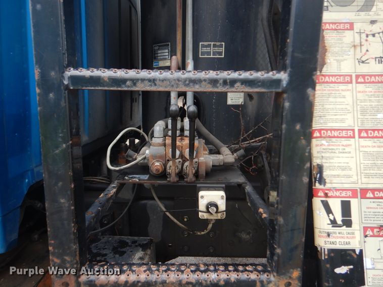 image for item JI9626 1995 Ford LTS9000  crane truck