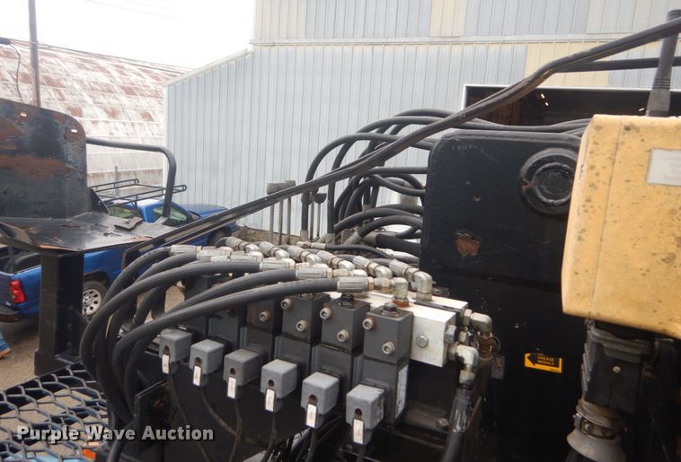 image for item JI9626 1995 Ford LTS9000  crane truck