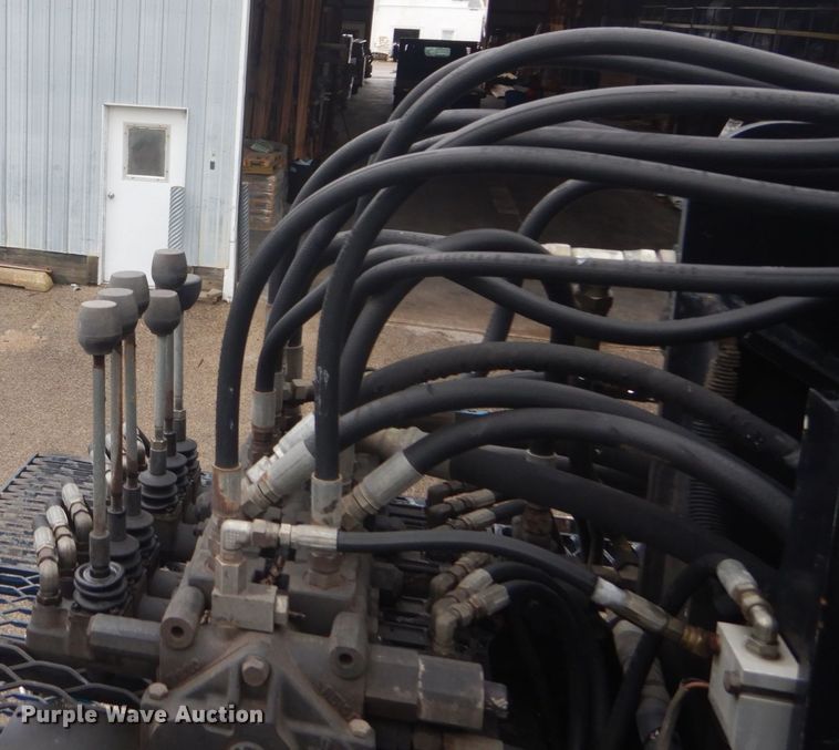 image for item JI9626 1995 Ford LTS9000  crane truck